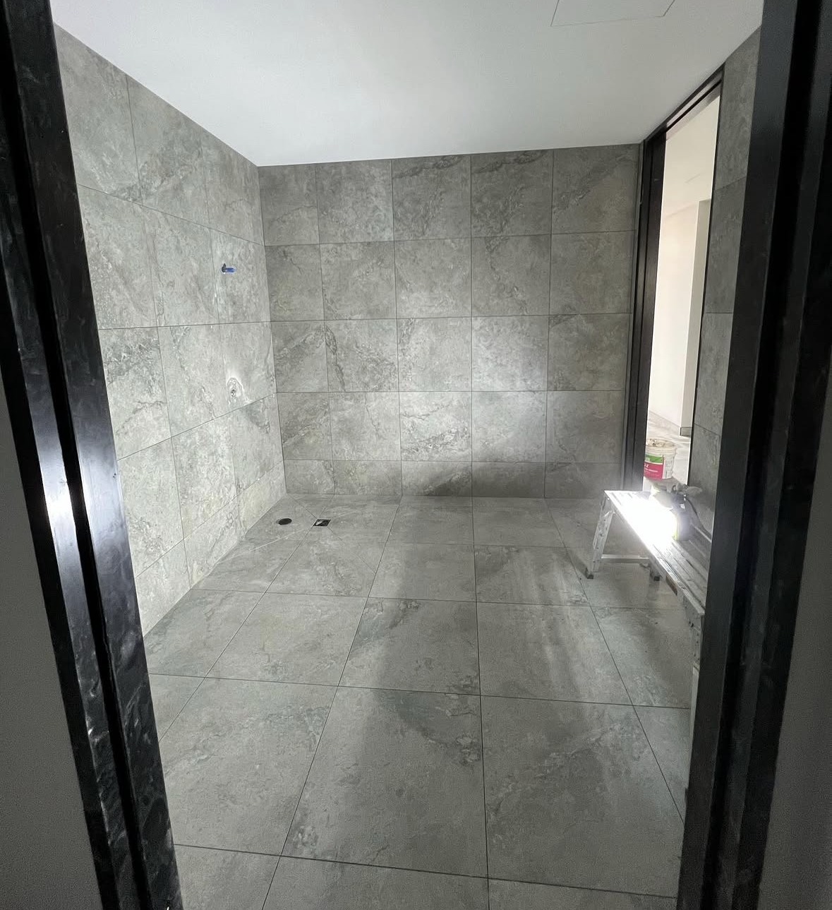 Commercial Fit-Out — Amenities & Flooring detail 3